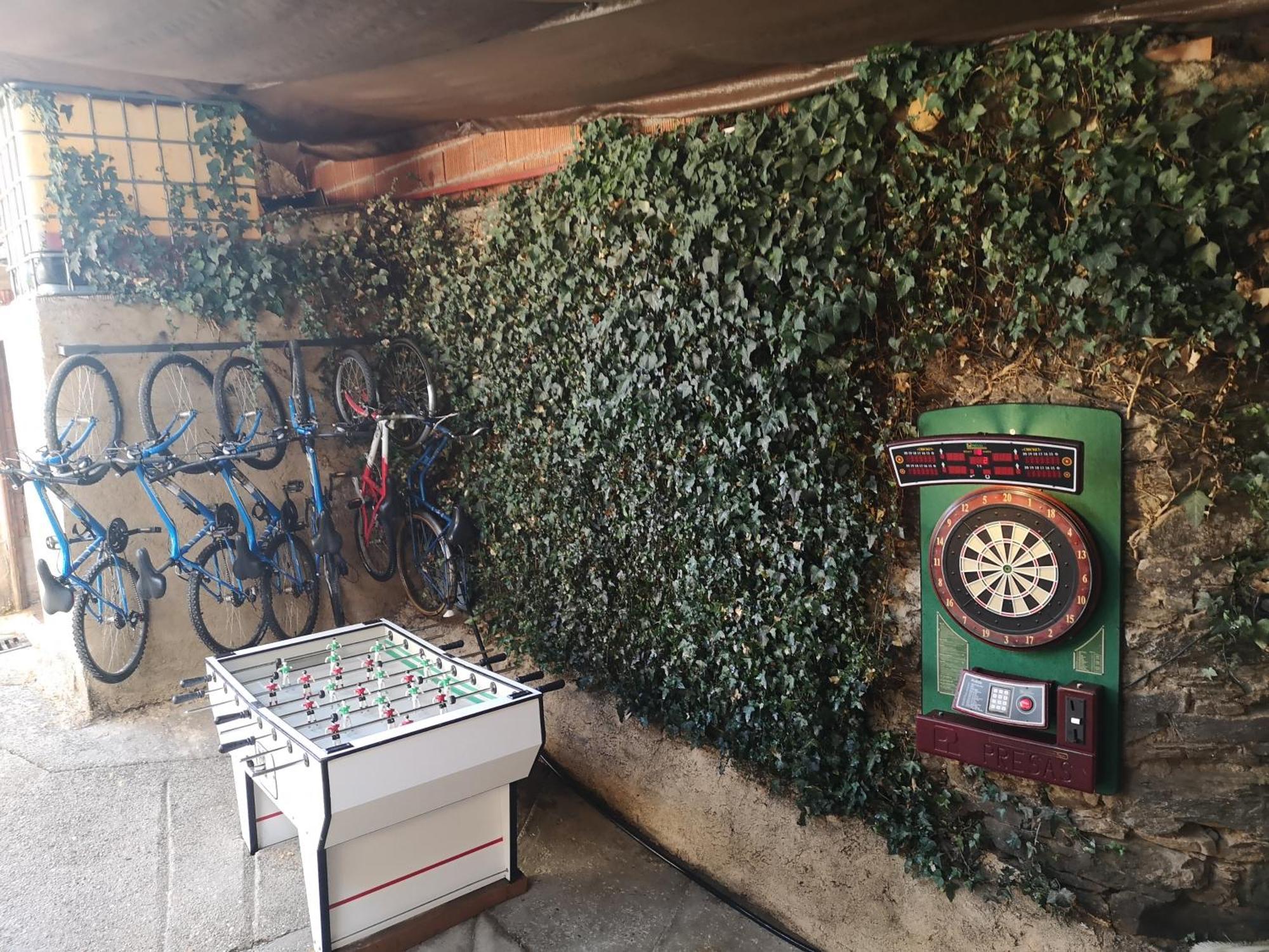 Hostal Casa Abuela ★★★ Grisuela Exterior foto